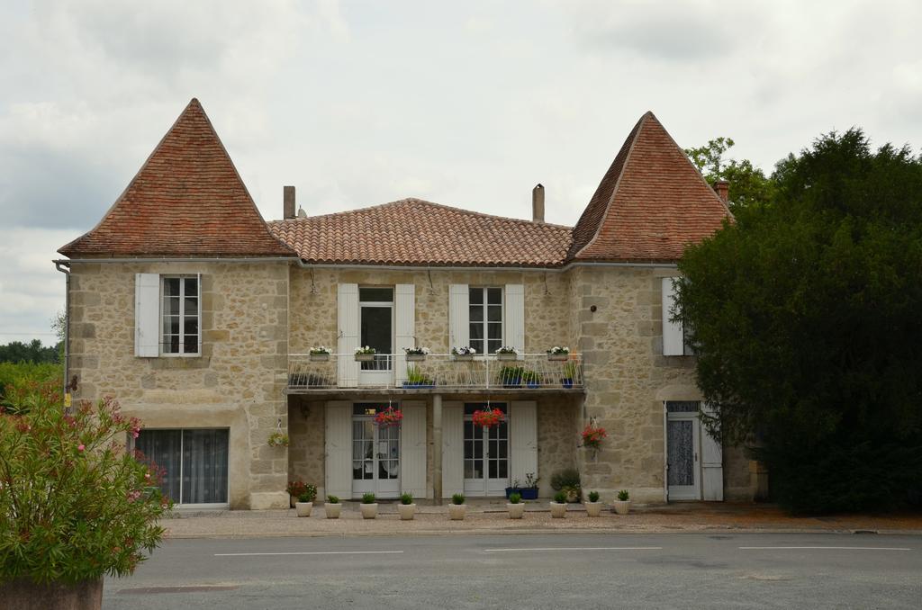 Bed and Breakfast Chez Madeleine Saint-Colomb-de-Lauzun Exteriér fotografie